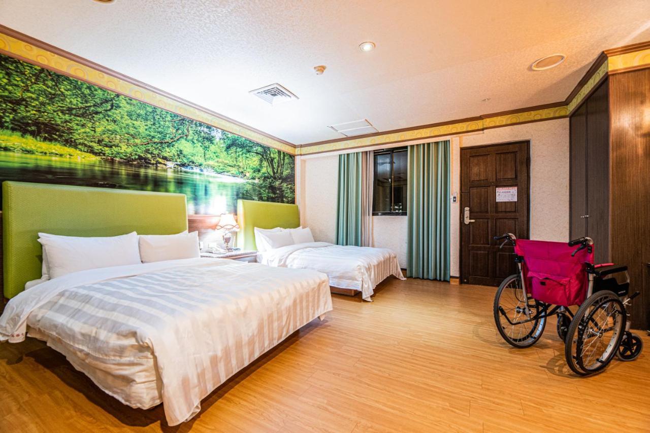 Wenpin Hotel - Pier 2 Kaohsiung Eksteriør billede