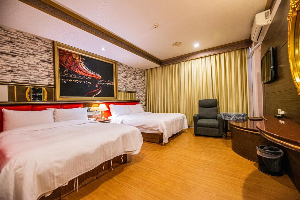 Wenpin Hotel - Pier 2 Kaohsiung Eksteriør billede