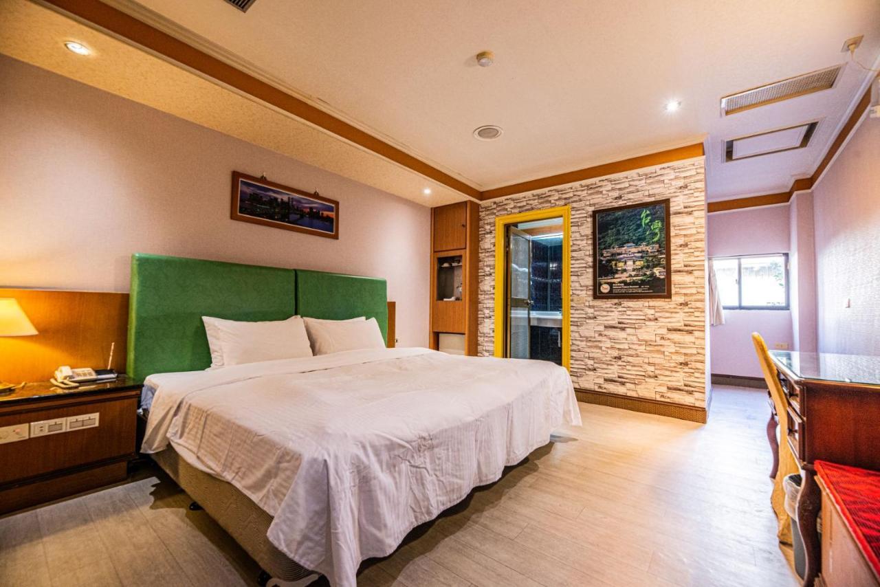 Wenpin Hotel - Pier 2 Kaohsiung Eksteriør billede