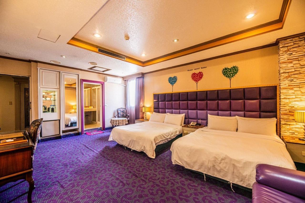 Wenpin Hotel - Pier 2 Kaohsiung Eksteriør billede